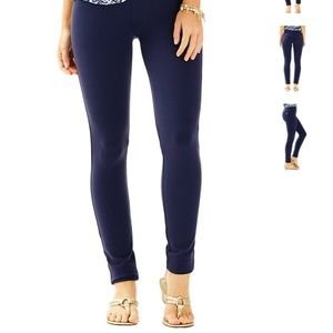 Lily Pulitzer Mia Leggings in Midnight Navy